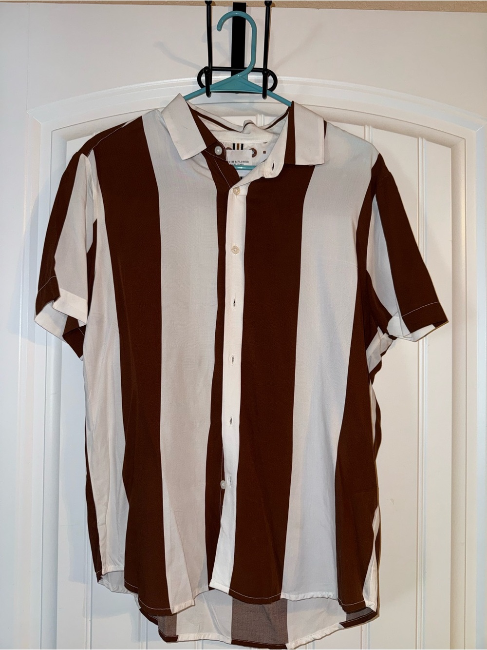 Men's Casual Short Sleeve Button-Down in Brown and White Stripes